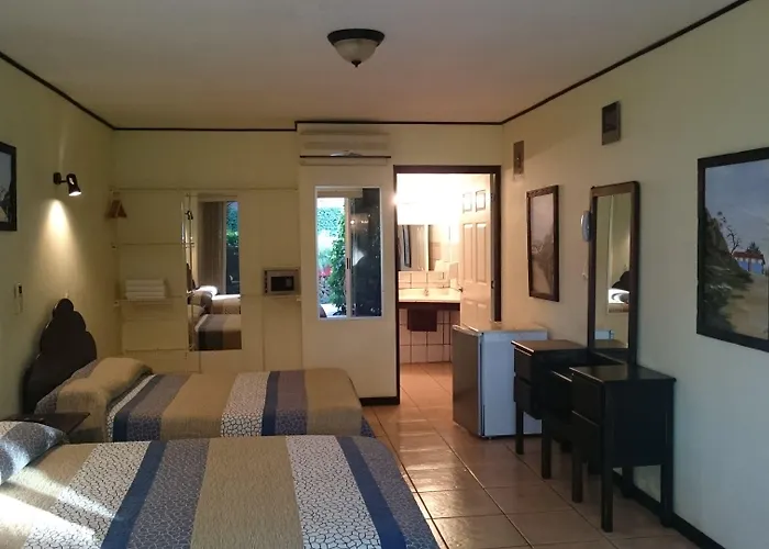 Mangaby Hotel 3*