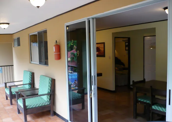 Mangaby Hotel Playa Hermosa (Guanacaste)