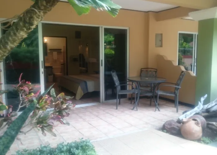 Mangaby Hotel Playa Hermosa (Guanacaste)